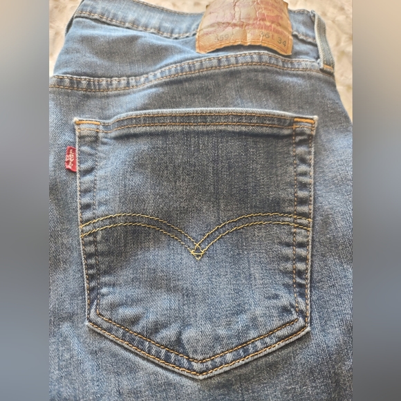 LEVI STRAUSS & CO 559 - Picture 3 of 4